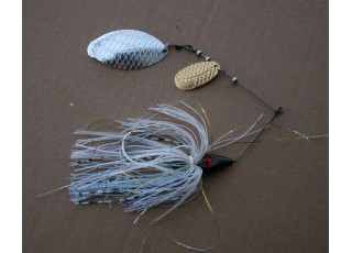 30 gr, bijela suknjica, srebrno-zlatni (+0,75€)